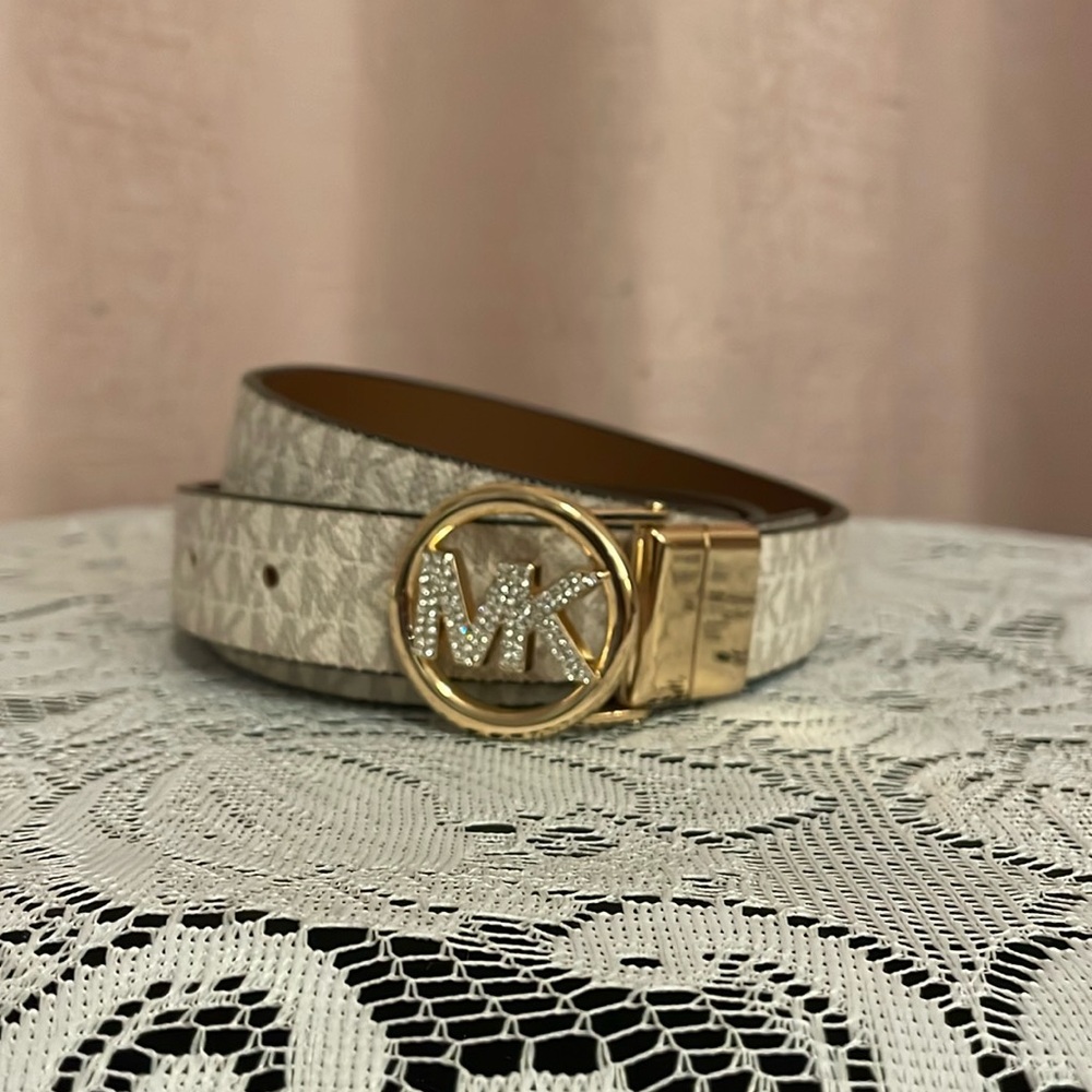 Micheal Kors Belt